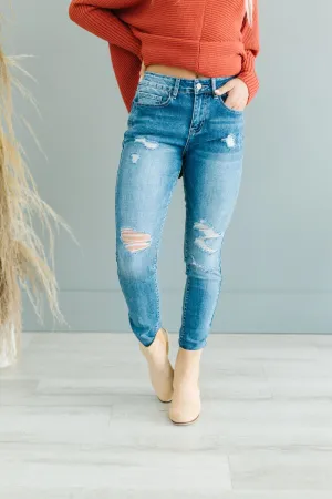 Fave Distressed Skinny Jeans