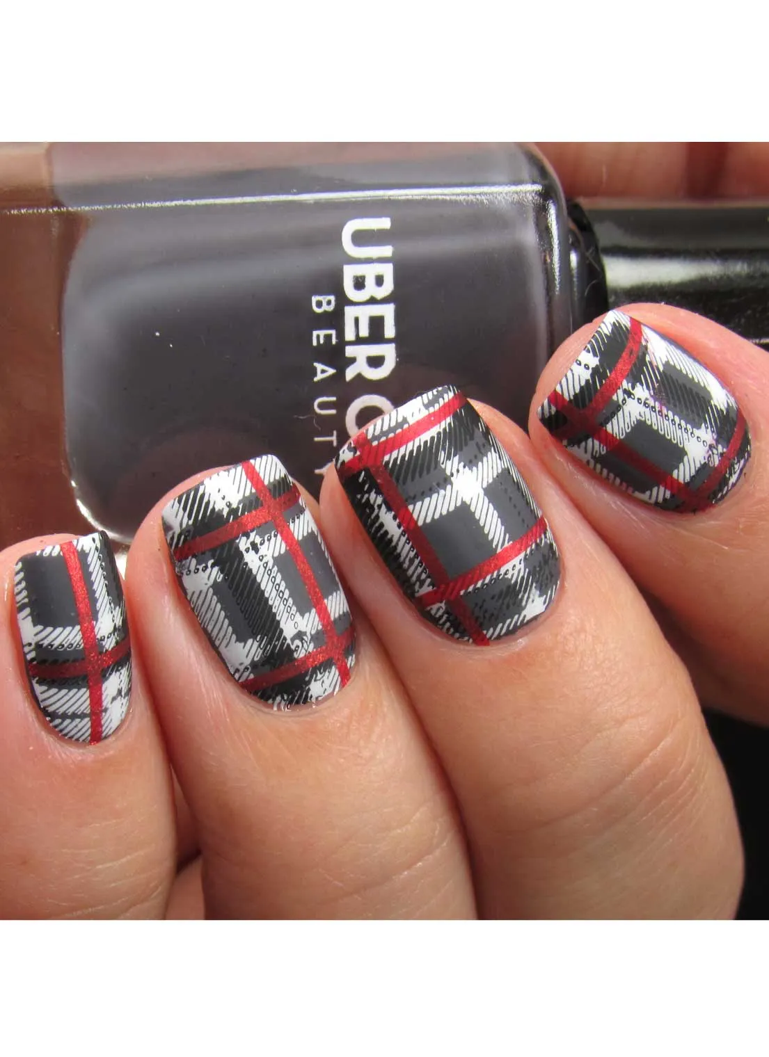 Pretty In Plaid-03